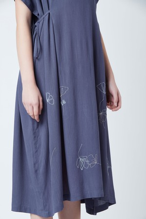 Huda Kaftan Purple from Doodlage