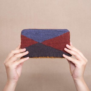 Symmetry' Zip Wallet from Doodlage