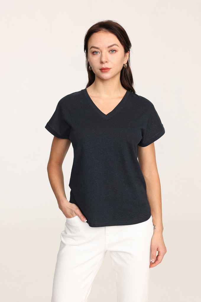Hemp Jersey V-Neck T-Shirt from Ecoer Fashion