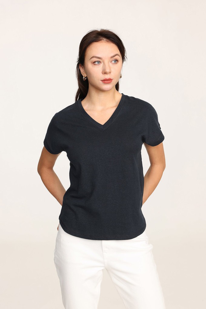 Hemp Jersey V-Neck T-Shirt from Ecoer Fashion