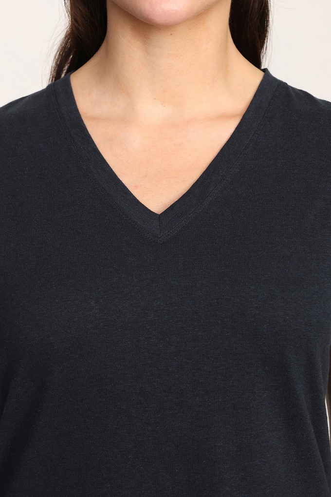 Hemp Jersey V-Neck T-Shirt from Ecoer Fashion