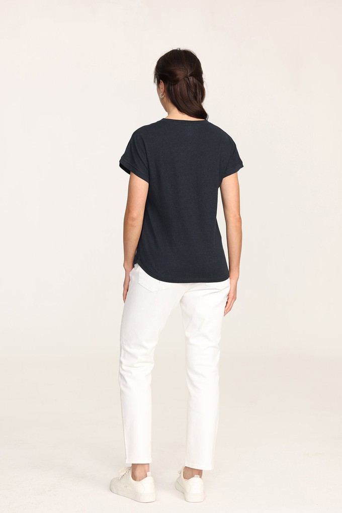 Hemp Jersey V-Neck T-Shirt from Ecoer Fashion