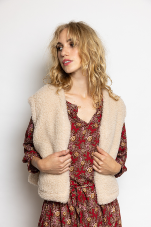 Lucia Wool Gilet | Red/pink flower from Elements of Freedom