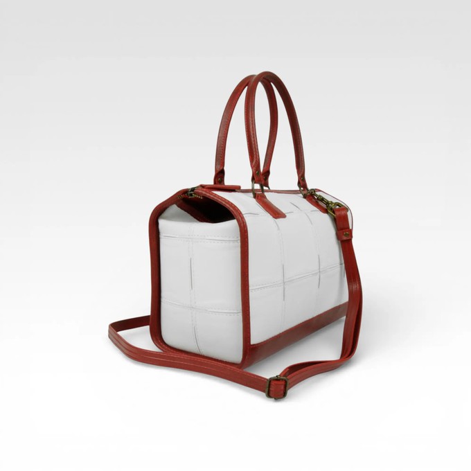 Small Post Bag | Leather & Fire-hose from Elvis & Kresse