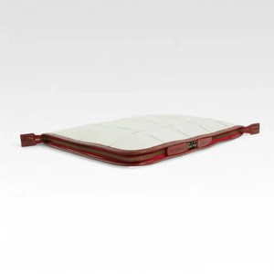Folio Laptop Case | Leather & Fire-hose from Elvis & Kresse
