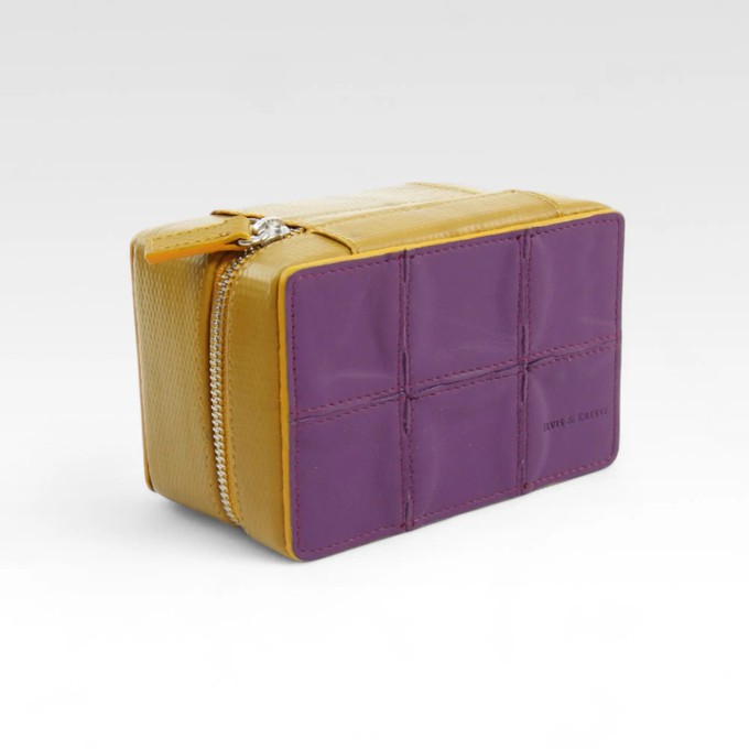 Large Box | Leather & Fire-hose from Elvis & Kresse