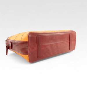 Metropolitan Bag | Leather & Fire-hose from Elvis & Kresse