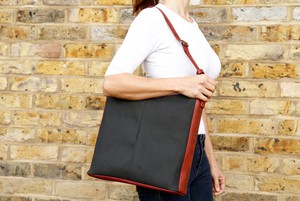 Tooley Tote Mk III from Elvis & Kresse