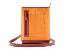 Reporter Bag | Leather & Fire-hose from Elvis & Kresse