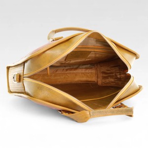 Compact Briefcase | Leather & Fire-hose from Elvis & Kresse