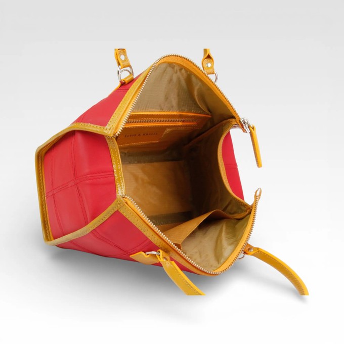 Small Post Bag | Leather & Fire-hose from Elvis & Kresse