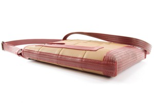 Reporter Bag | Leather & Fire-hose from Elvis & Kresse