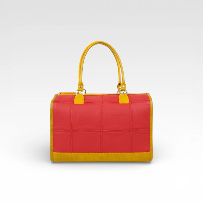 Small Post Bag | Leather & Fire-hose from Elvis & Kresse