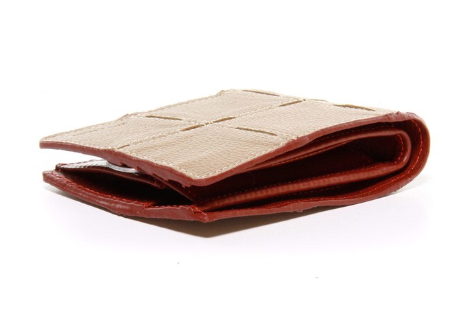 Fire & Hide Wallet with Coin Pocket from Elvis & Kresse