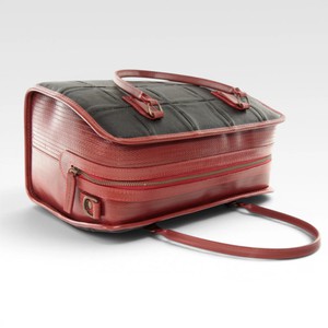 Large Post Bag | Leather & Fire-hose from Elvis & Kresse