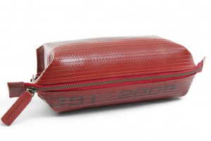 Medium Washbag | Fire-hose from Elvis & Kresse