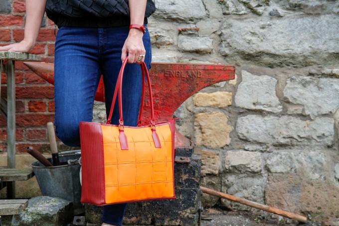 Classic Tote | Leather & Fire-hose from Elvis & Kresse