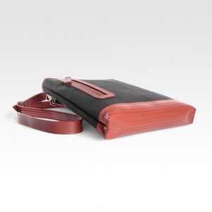Reporter Bag | Printing Blanket & Fire-hose from Elvis & Kresse