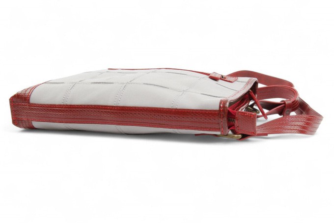 Reporter Bag | Leather & Fire-hose from Elvis & Kresse