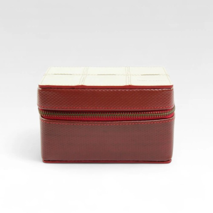 Large Box | Leather & Fire-hose from Elvis & Kresse