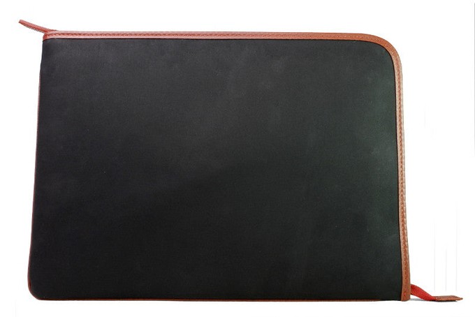 Folio & Laptop Case from Elvis & Kresse
