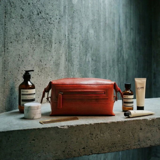 Large Washbag | Fire-hose from Elvis & Kresse