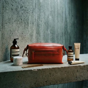 Large Washbag | Fire-hose from Elvis & Kresse
