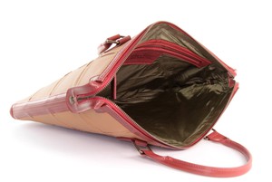 Laptop Bag | Leather & Fire-hose from Elvis & Kresse