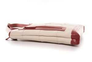 Reporter Bag | Leather & Fire-hose from Elvis & Kresse