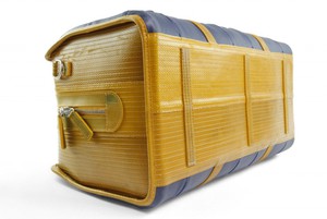 Overnight Bag | Leather & Fire-hose from Elvis & Kresse