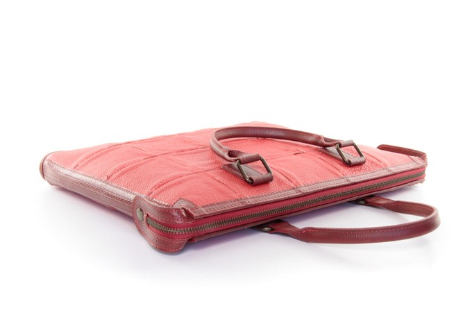 Laptop Bag | Leather & Fire-hose from Elvis & Kresse