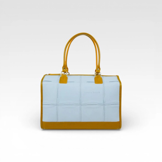 Small Post Bag | Leather & Fire-hose from Elvis & Kresse