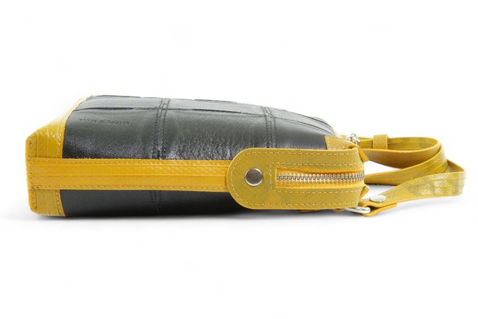 Saddle Bag | Leather & Fire-hose from Elvis & Kresse