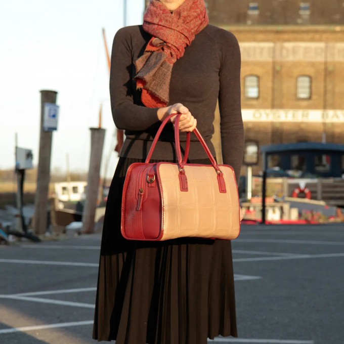 Large Post Bag | Leather & Fire-hose from Elvis & Kresse