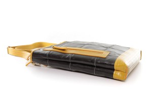 Reporter Bag | Leather & Fire-hose from Elvis & Kresse
