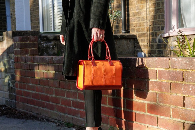 Small Post Bag | Leather & Fire-hose from Elvis & Kresse