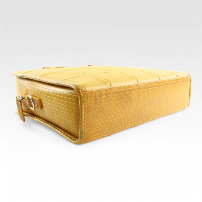 Compact Briefcase | Leather & Fire-hose from Elvis & Kresse