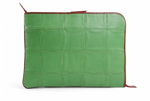 Folio Laptop Case | Leather & Fire-hose from Elvis & Kresse
