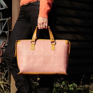 Metropolitan Bag | Leather & Fire-hose from Elvis & Kresse