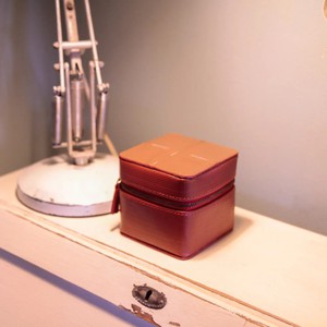 Medium Box | Leather & Fire-hose from Elvis & Kresse