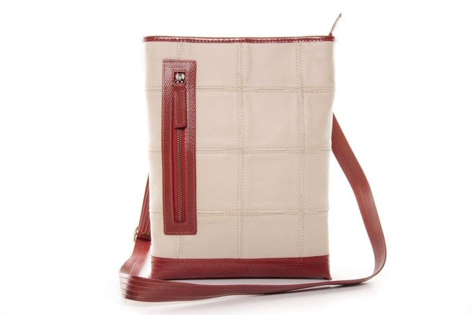 Reporter Bag | Leather & Fire-hose from Elvis & Kresse