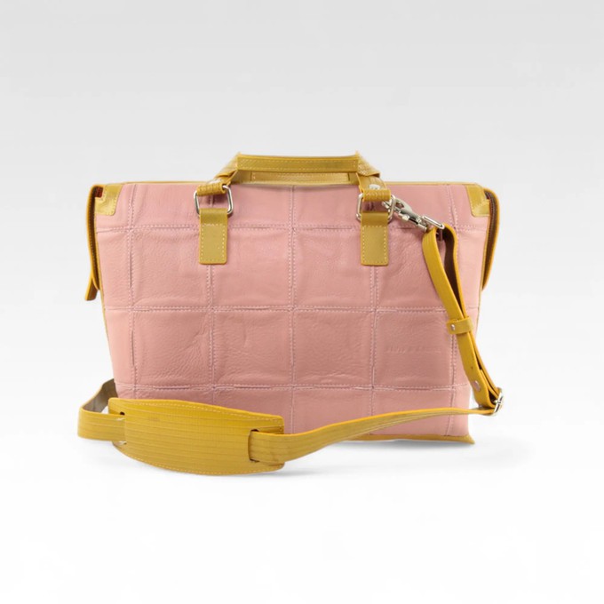 Metropolitan Bag | Leather & Fire-hose from Elvis & Kresse