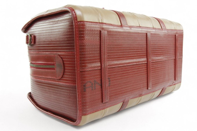Overnight Bag | Leather & Fire-hose from Elvis & Kresse