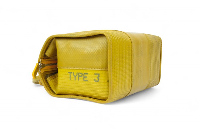 Small Post Bag | Fire-hose from Elvis & Kresse