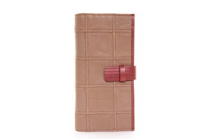Travel Wallet | Leather & Fire-hose from Elvis & Kresse