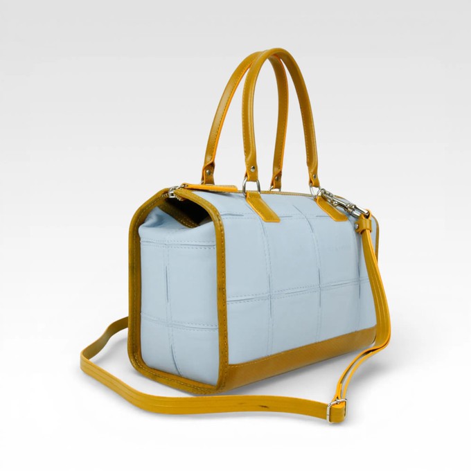 Small Post Bag | Leather & Fire-hose from Elvis & Kresse