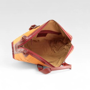 Metropolitan Bag | Leather & Fire-hose from Elvis & Kresse