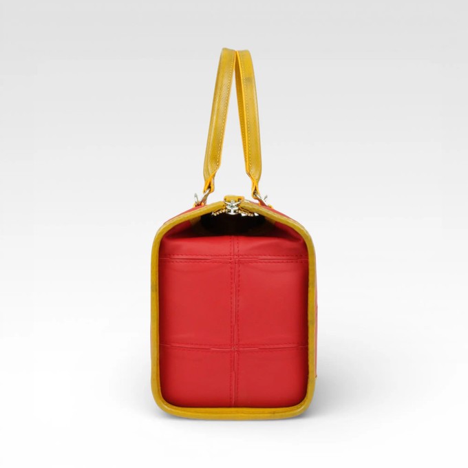 Small Post Bag | Leather & Fire-hose from Elvis & Kresse