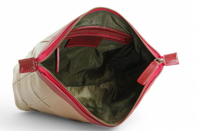 Leather Cosmetics Case / Toiletry Bag from Elvis & Kresse