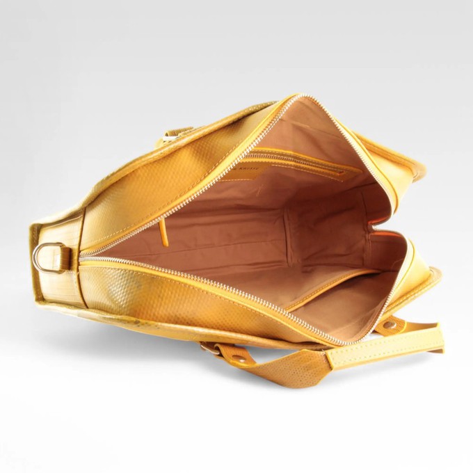 Compact Briefcase | Leather & Fire-hose from Elvis & Kresse